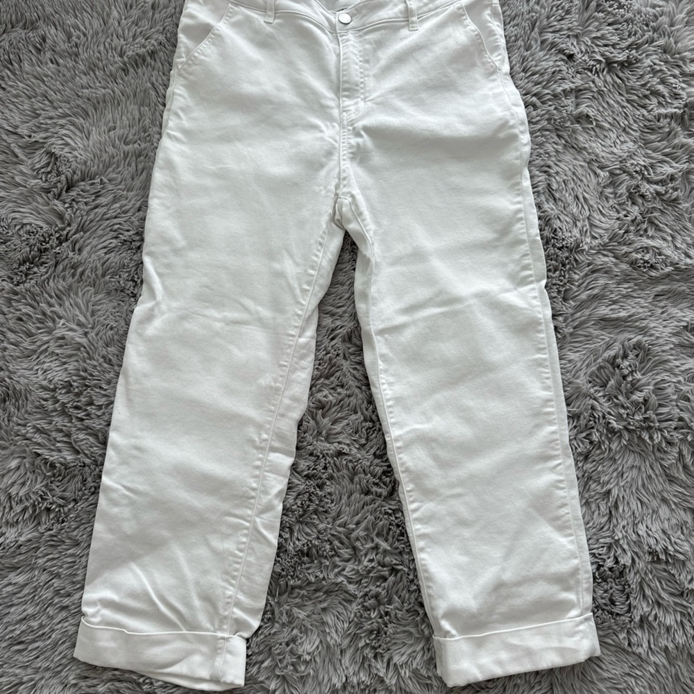 D. White Straight-Leg Pants